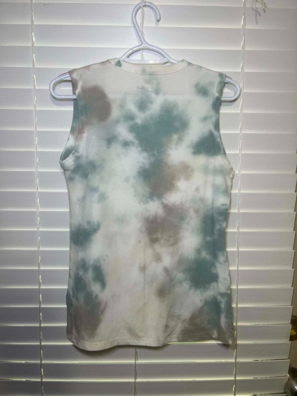 Brand New Women's Tank Top - Universal Thread, Small, Tie Dye. - Picture 3 of 3